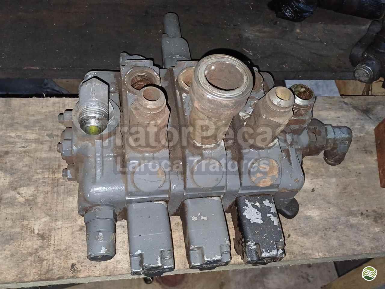 COMANDO HIDRÁULICO VALTRA